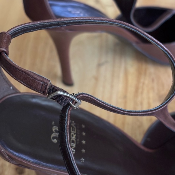 Andrea Brown Heels with Ankle Straps Size 7,5 - Picture 5 of 9